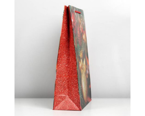 Пакет ламинированный вертикальный «Новогодние шарики», L 28 × 38 × 9 см