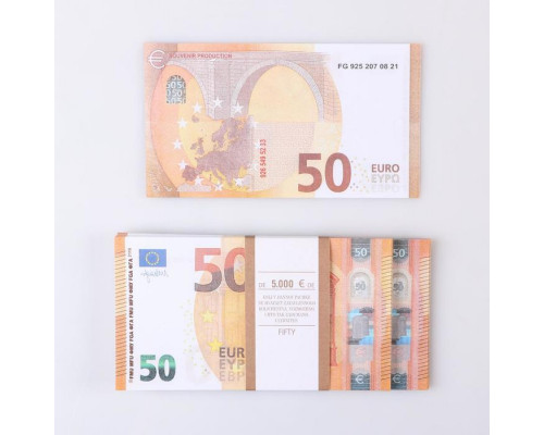 Пачка купюр "50 евро"